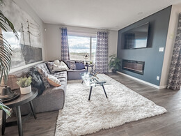 Great room in the Hudson Phoenix II showhome in Rocha in the Orchards.