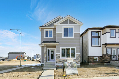 5226 Lark Crescent NW